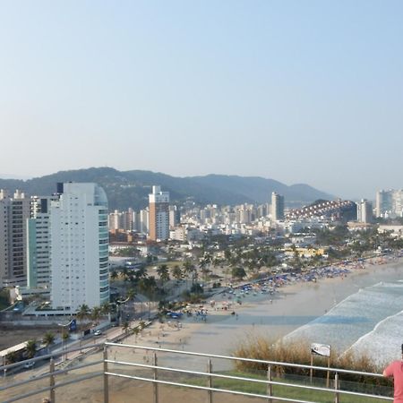 Casa Sete Enseada Ar Cond Suite E Estacionamento Gratis E Uma Otima Localizacao Na Enseada Guarujá Exterior photo
