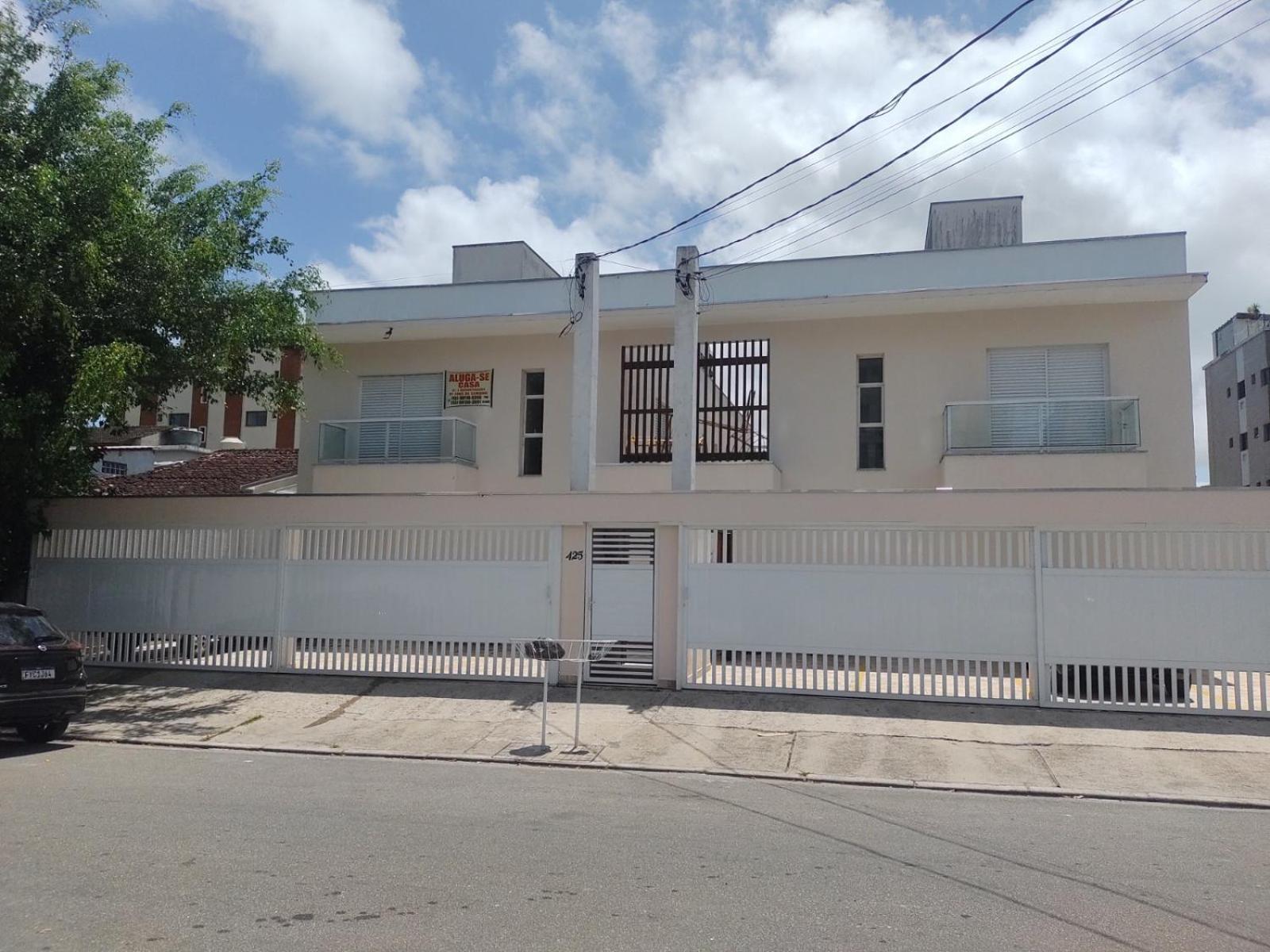 Casa Sete Enseada Ar Cond Suite E Estacionamento Gratis E Uma Otima Localizacao Na Enseada Guarujá Exterior photo